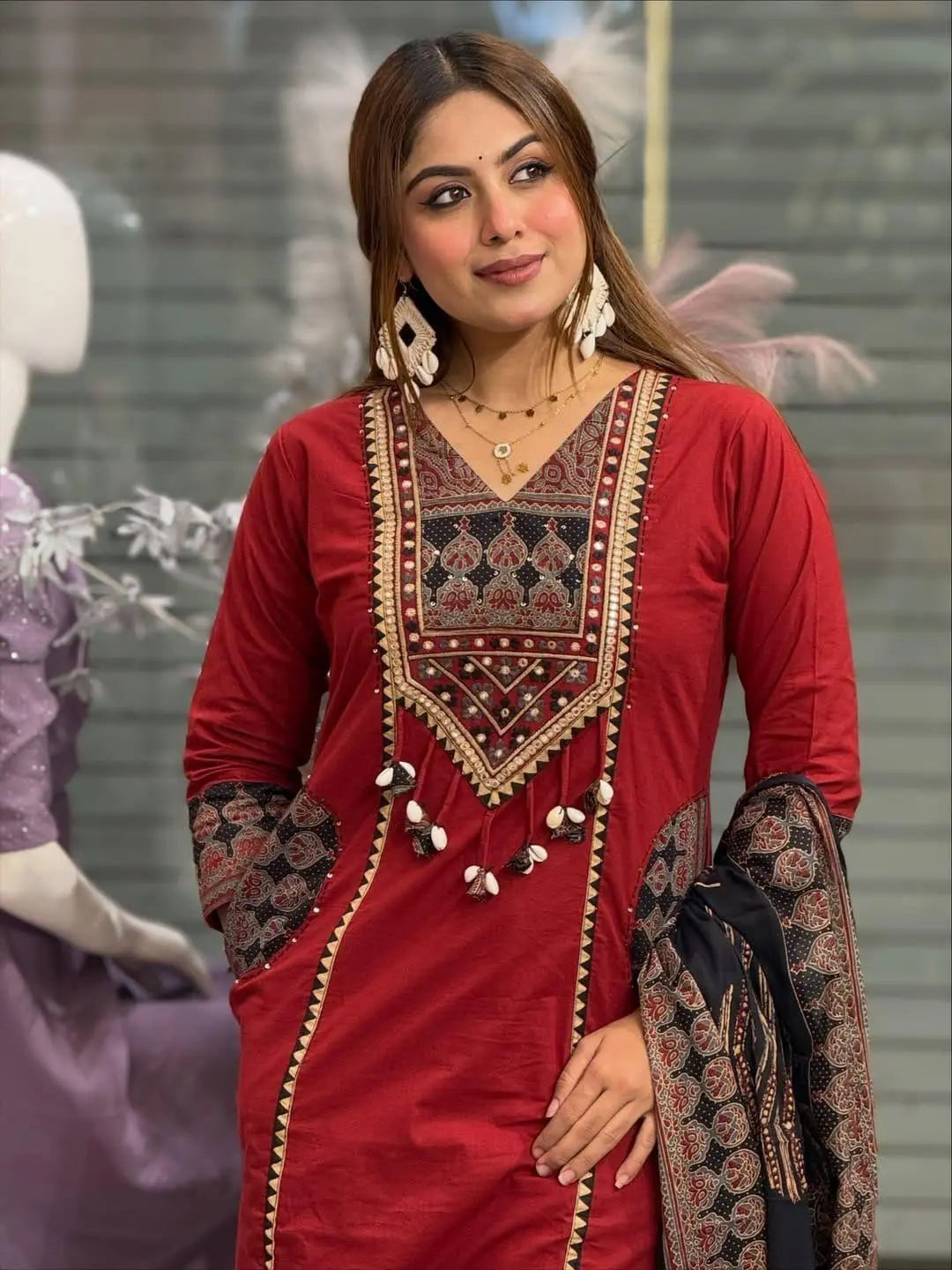 Premium Rich Azrak print  Cotton Suit Fabloom