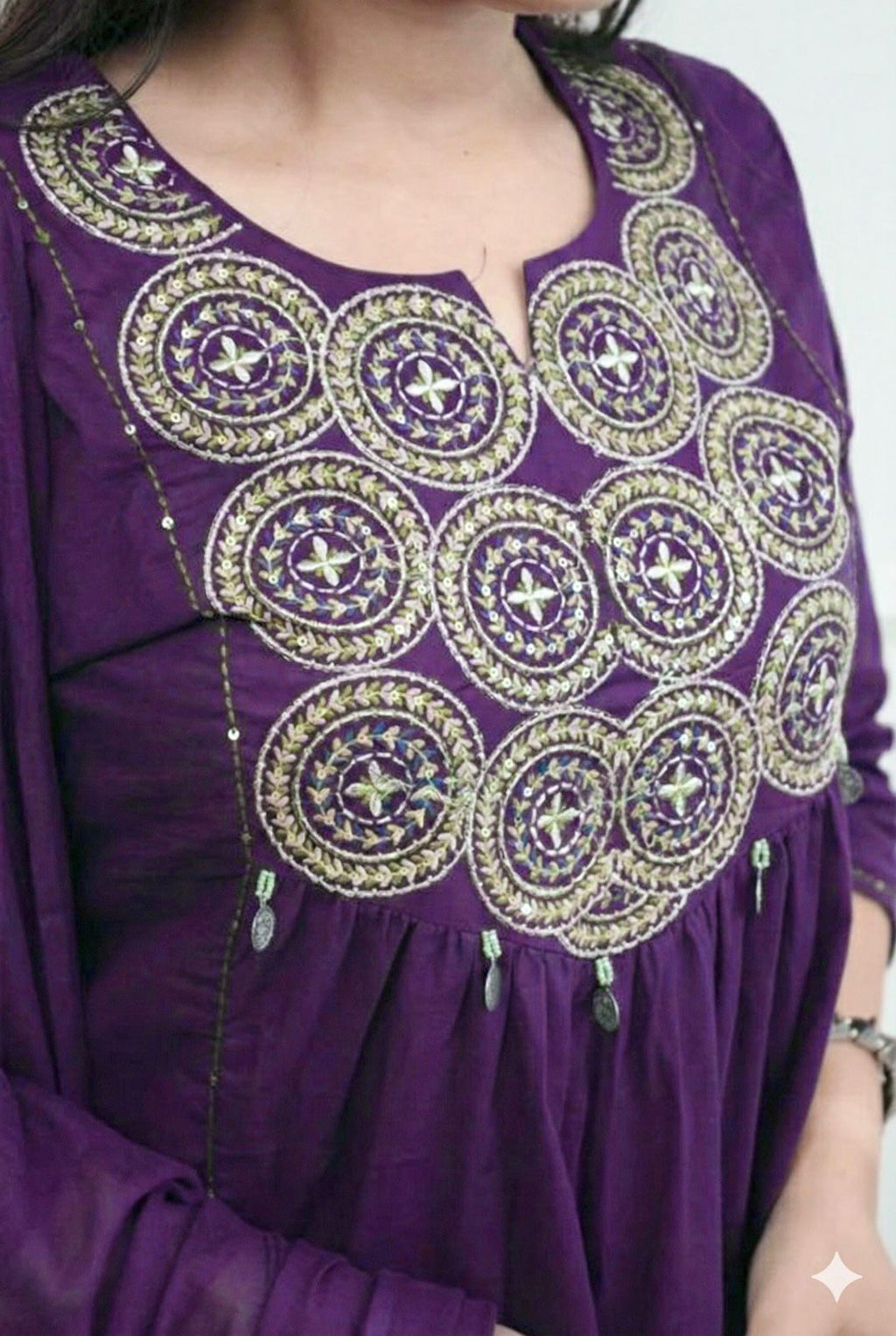 Embroidered Kurti Pant Combo for Office Wear | Fabloom Fabloom