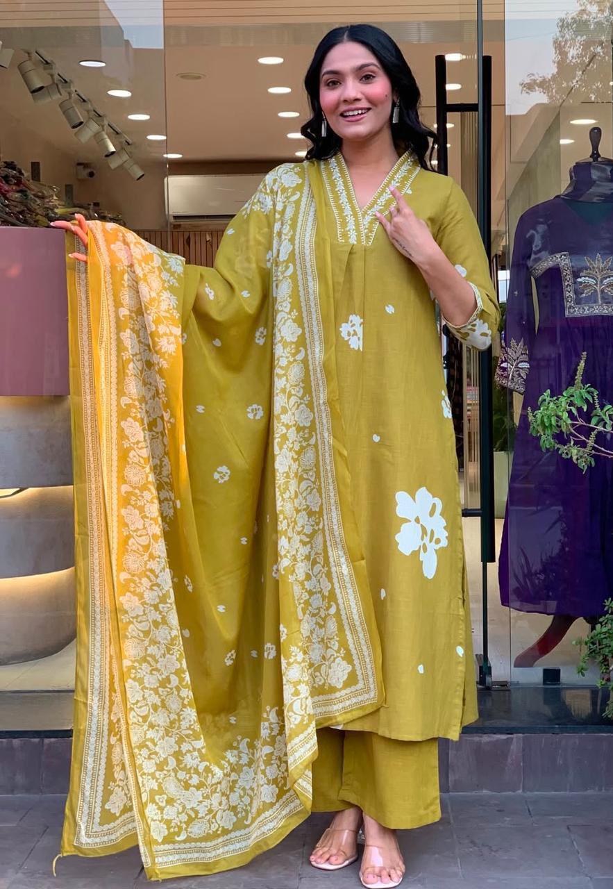 Cotton Suit Set With discharge print and side cut straight kurti Fabloom