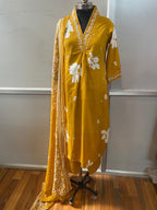 Cotton Suit Set With discharge print and side cut straight kurti Fabloom