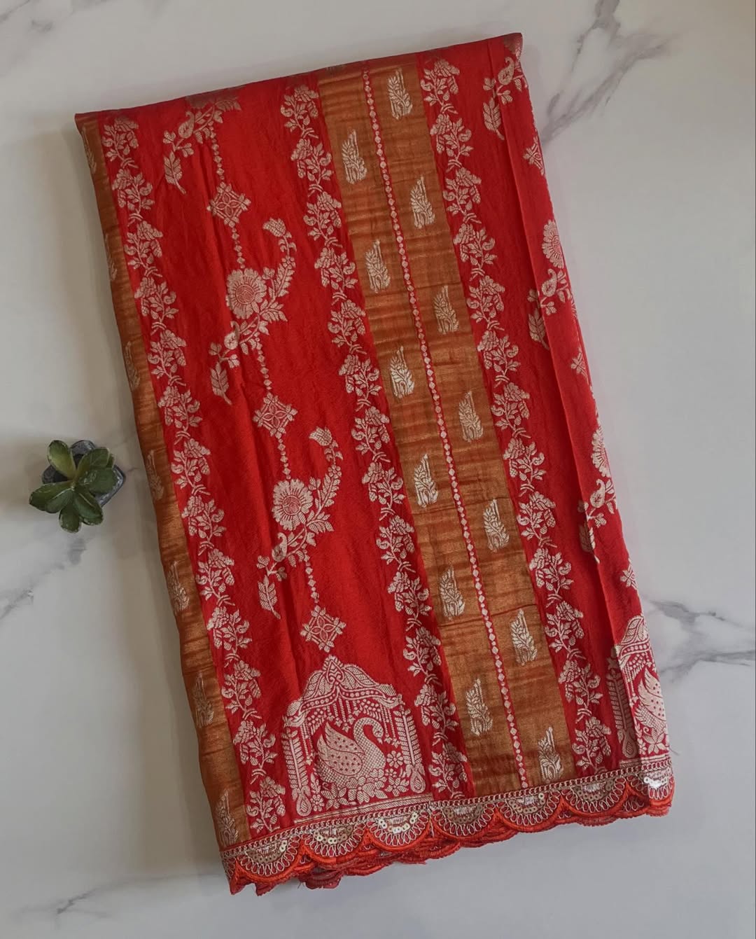 Khadi Tissue Work Border